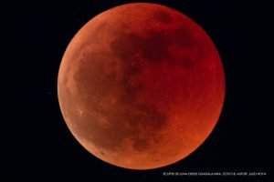 ECLIPSE PORTADA