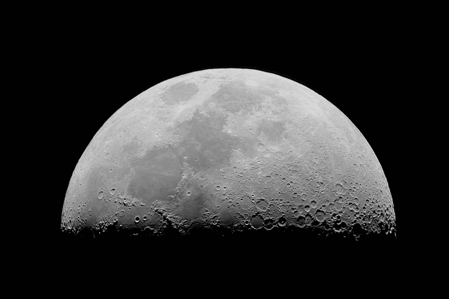 astronomía-bajo-luna